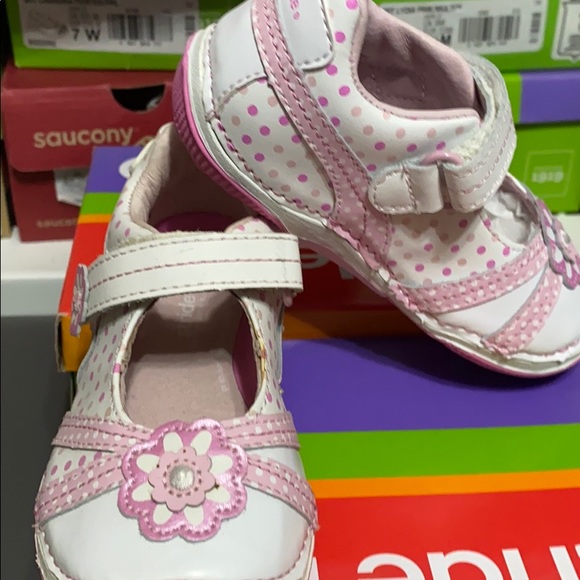 Sheena - Picture 4 of 7